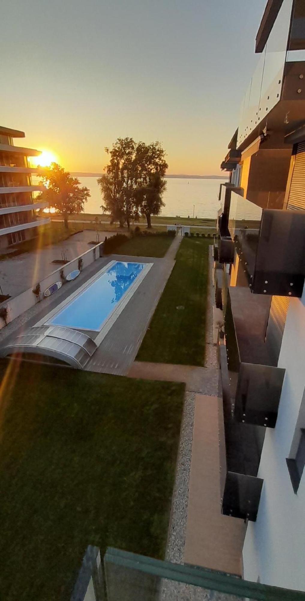 シオーフォクSol Balatonアパートメント エクステリア 写真